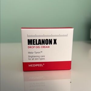 Melanon X Drop Gel Cream - Red and White